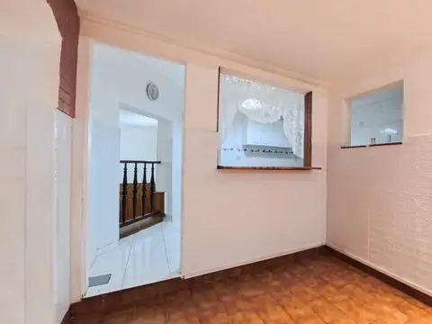 Depto Tipo Casa en Venta en Balvanera, USD 145.000
