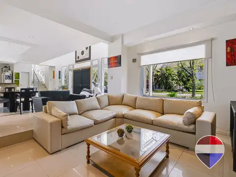 Casa 5 ambientes con 2 baños