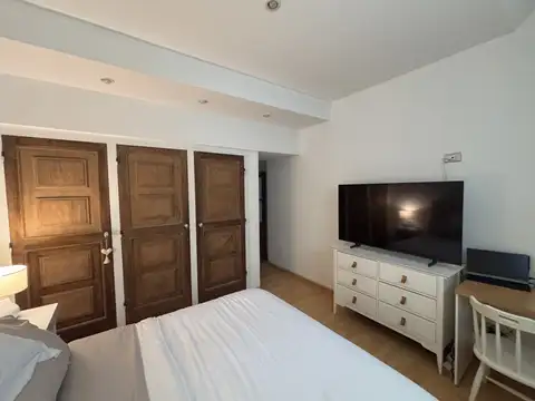 Depto Tipo Casa en Venta con 1 cocheras