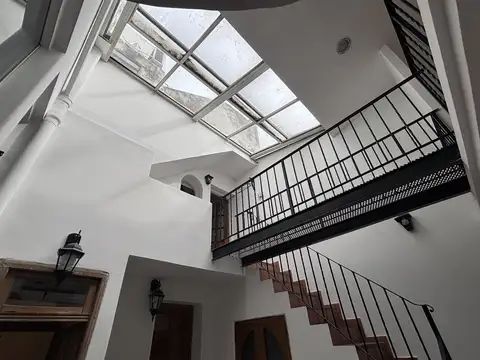 Hermoso PH de 4 Ambientes + Escritorio Cochera apto credito