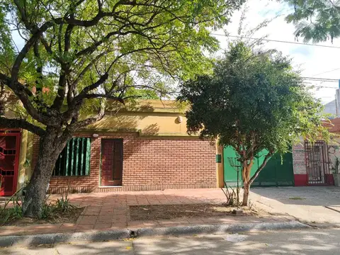 Casa en Venta en Monseñor De Carlo, USD 185.000