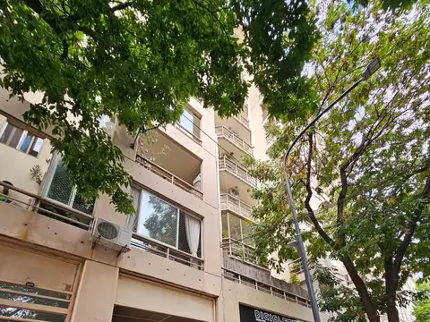 Avenida Valentín Alsina 2200