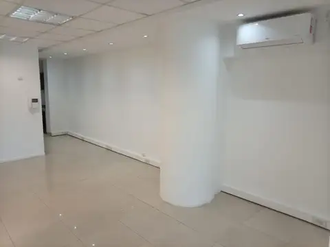Av Del Bicentenario De La Batalla De Salta 600, Piso 4°