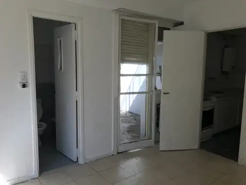 Departamento en Alquiler de Monoambiente