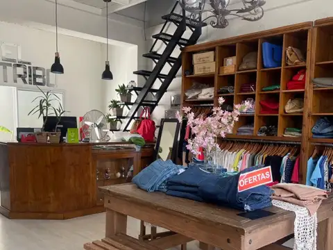 Carlos Pellegrini 900