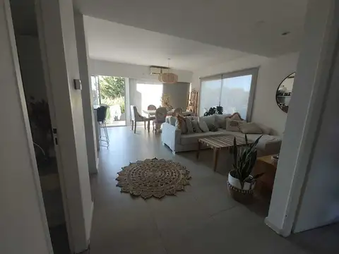 Departamento Dúplex  en Alquiler en Beccar, San Isidro, G.B.A. Zona Norte