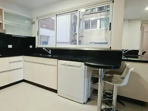 Departamento en Alquiler con 1 cocheras