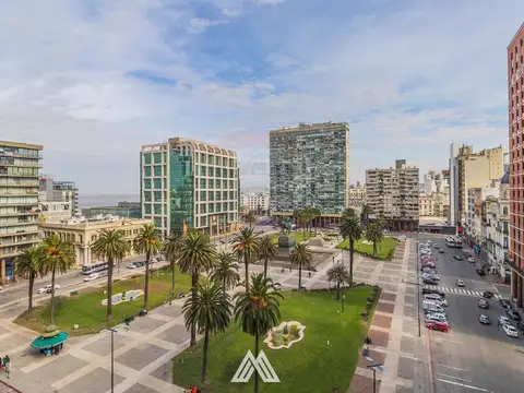 Plaza Independencia 1300