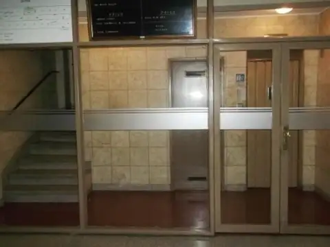 Lindo Depto Vta 4 Dor Suite/dep/exc Vistas Caseros 700, Piso 6°