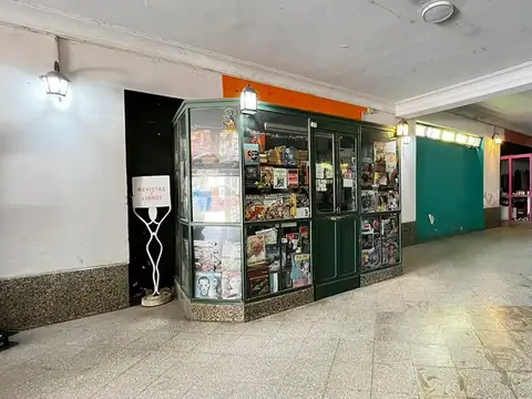 VENTA DE GALERIA COMERCIAL COSQUIN CENTRO