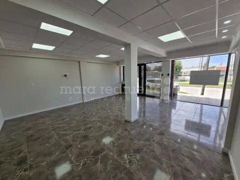 LOCAL A ESTRENAR EDIFICIO PATAGONIA CHASCOMUS