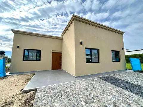 Casa en venta 4 ambientes en Barrio San Ramiro