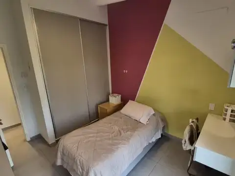 CASA A LA VENTA EN BARRIO ECO DE OLIVARES, MAIPÚ