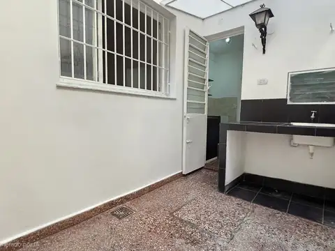 Depto Tipo Casa en Venta al Este