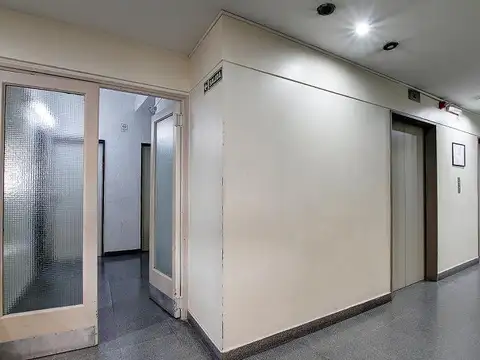 Oficina en Alquiler 60 años