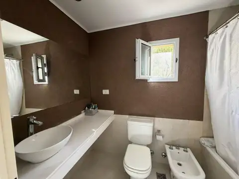 CASA 6 AMBIENTES EN EL BARRIO PRIVADO SAN RAMON