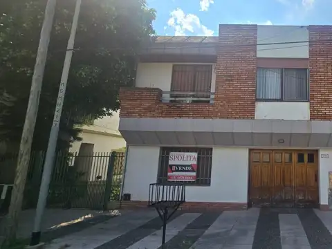 EXCELENTE PH EN VENTA CON TERRENO LIBRE