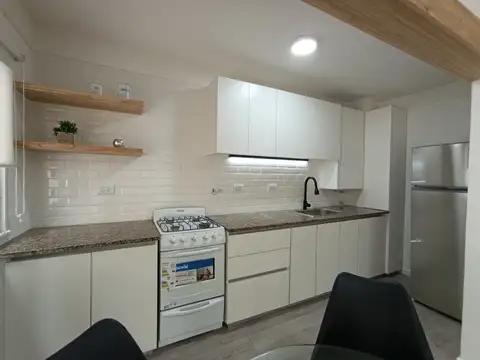 Departamento en Venta en Plaza Colon, USD 64.500