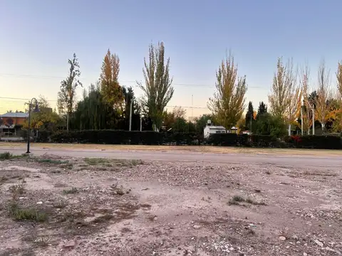 Terreno en Venta en Lunlunta, USD 33.000