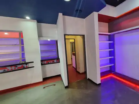 Local en Alquiler 100 años