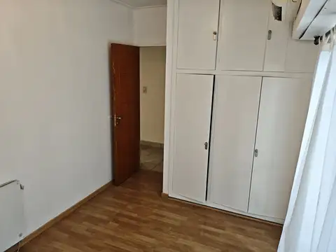Depto Tipo Casa en Venta en Lomas de Zamora, USD 130.000