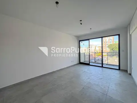 Venta departamento 1 ambiente con balcón en Moron