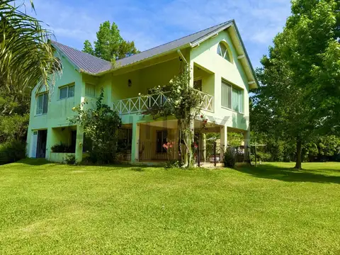 Venta casa Delta Tigre, Arroyo Antequera acepta permuta