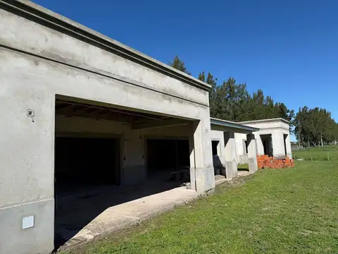 Casa en venta, Brandsen barrio privado