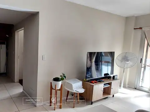 Departamento 5 ambientes con 2 baños