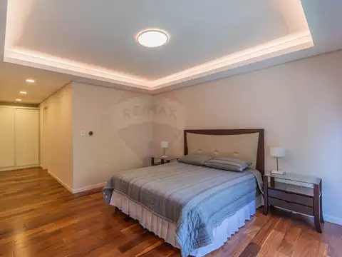 Departamento 5 ambientes con 4 baños