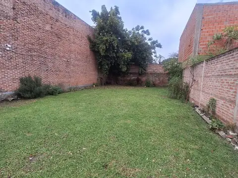 Casa en Venta! a mts. de Avenida 25 de Mayo