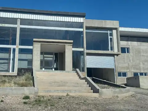 Predio A Estrenar- Terre: 7500 m2 - Galpon 1200 - Ofi 800