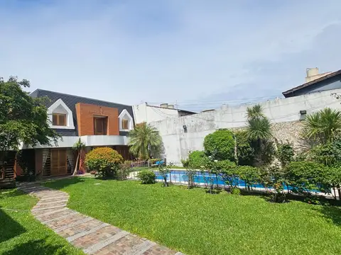 Liniers Casa 6 Amb 2 Cocheras Piscina