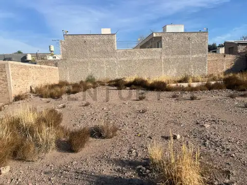 urquiza y pedro del castillo 700, Piso 0