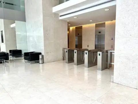 Oficina Monoambiente con 6 baños