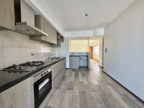 EN VENTA DEPARTAMENTO DE 2 DORMITORIOS CON COCHERA - APTO CREDITO