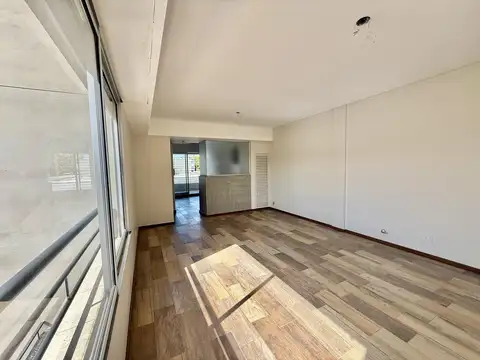 Departamento en Venta en Refinerias, USD 138.000