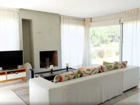Casa en Alquiler Temporal de 4 dormitorios
