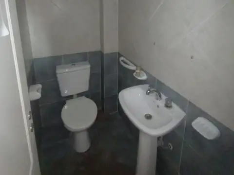 Local - Venta - Argentina, Tres de Febrero - Av. Urquiza 5098