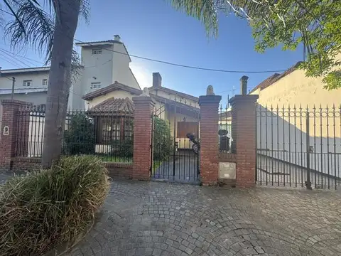 Casa en Venta 4 Ambientes en Florida Vicente Lopez