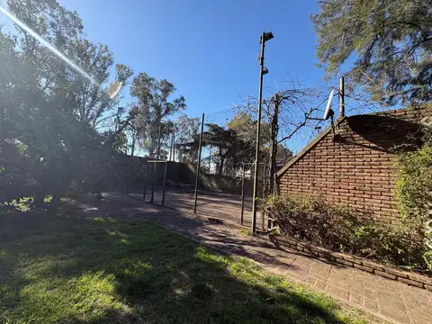 Quinta en Venta en Luis Guillon, USD 190.000