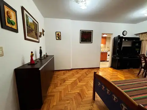 RIVADAVIA, AV. 1700, Piso 7