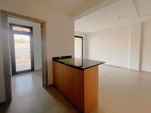 Casa en Venta en Manantiales 2, USD 195.000