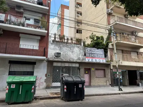 Venta casa con local en Flores, Caballito Norte, Plaza Irlanda