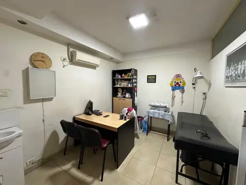 Local en Venta Via Pública