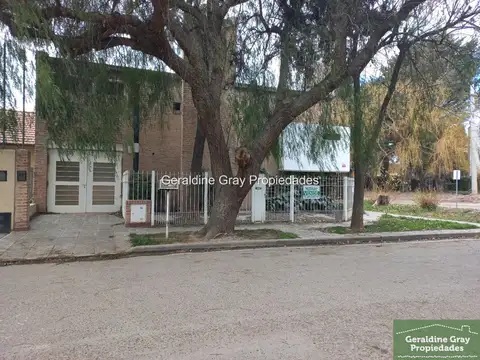 Casa en venta de 3 dormitorios en barrio Manzanar en Cipolletti