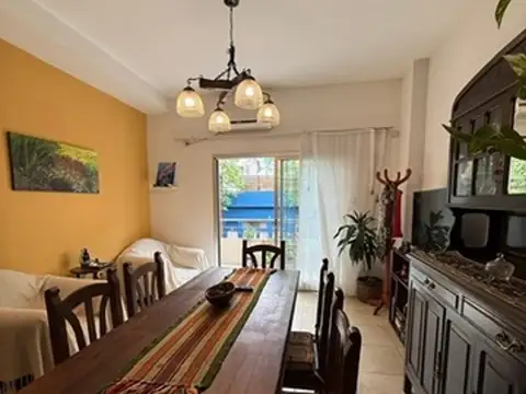 Depto Tipo Casa en Venta de 4 ambientes