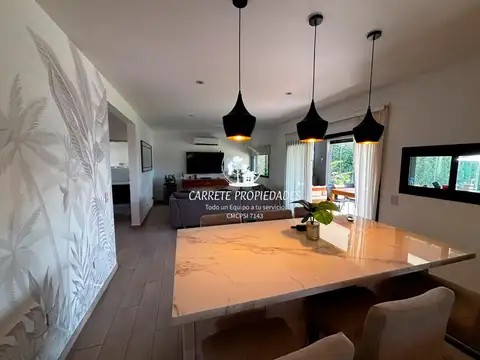 Casa 4 ambientes con 4 baños