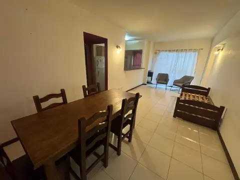 Departamento dos ambientes con dependencia
