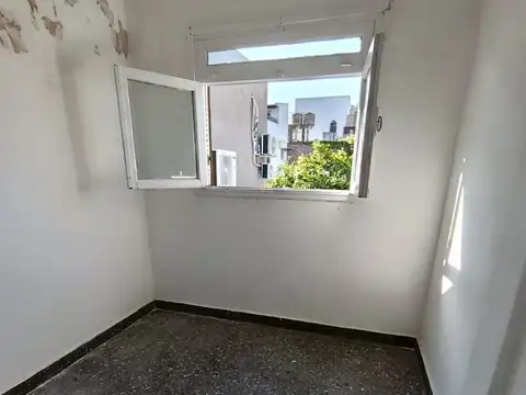 Depto Tipo Casa en Venta al Este